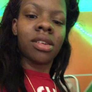 Meet your Posher, Lizzy